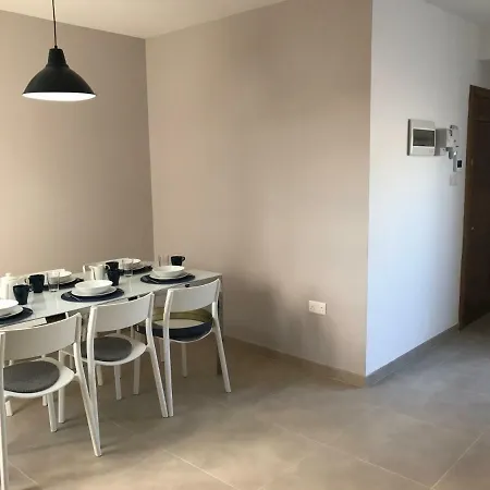 The Penthouse Daire